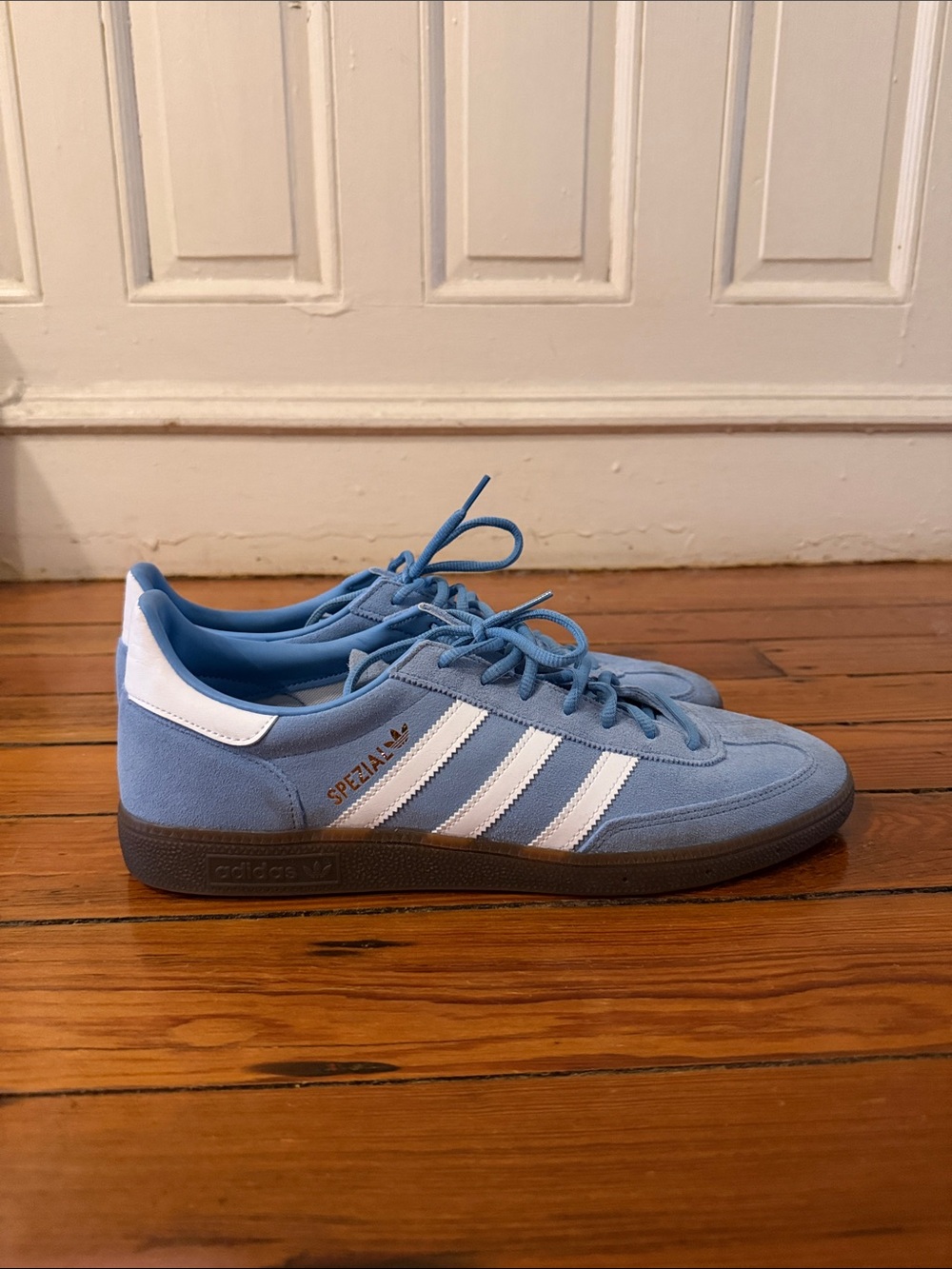 Adidas Handball Spezial Blue / White Gum Sneakers. Size 13. Worn Once